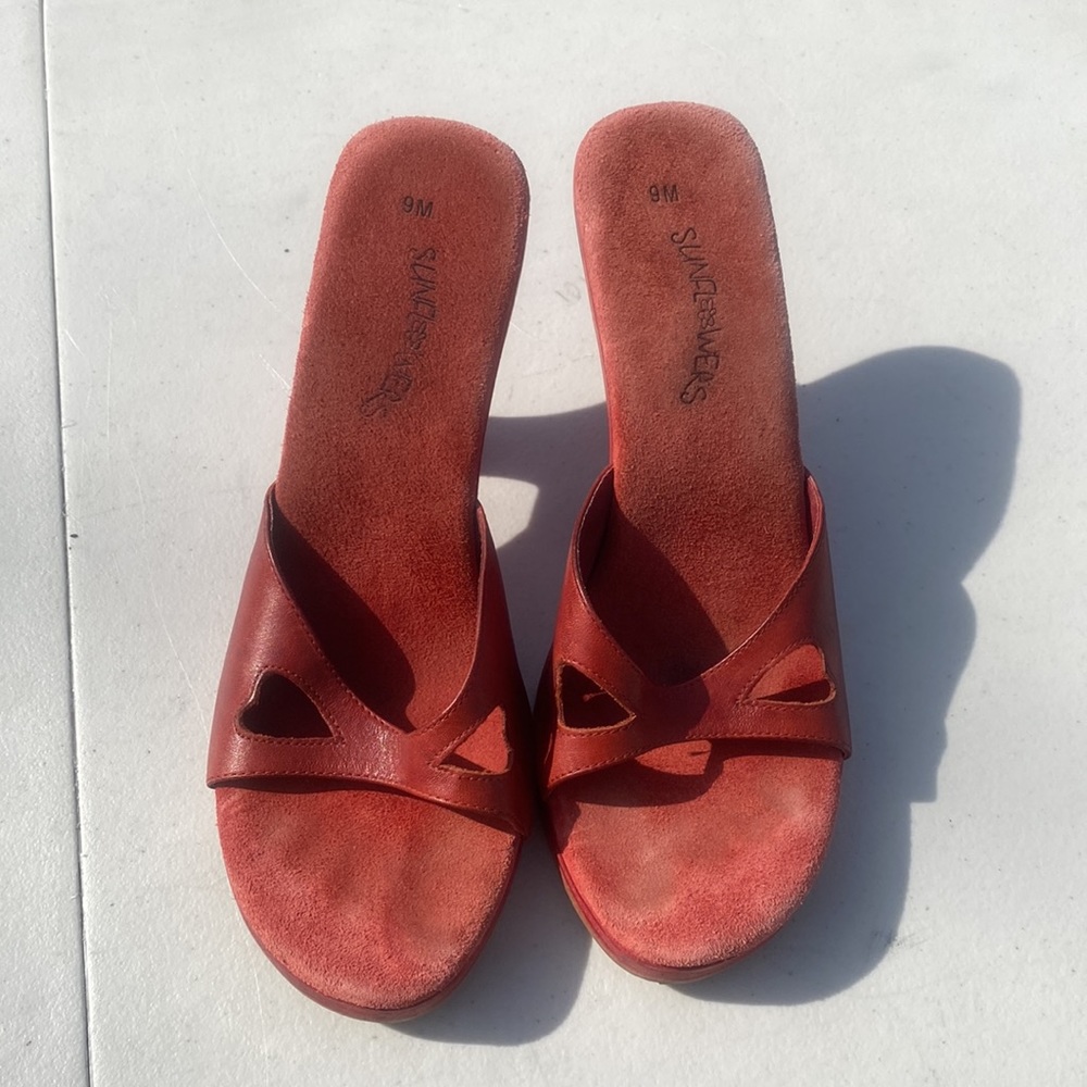 Adorable Red Wood and Suede Leather Sandals (Heart Cutout); 9M